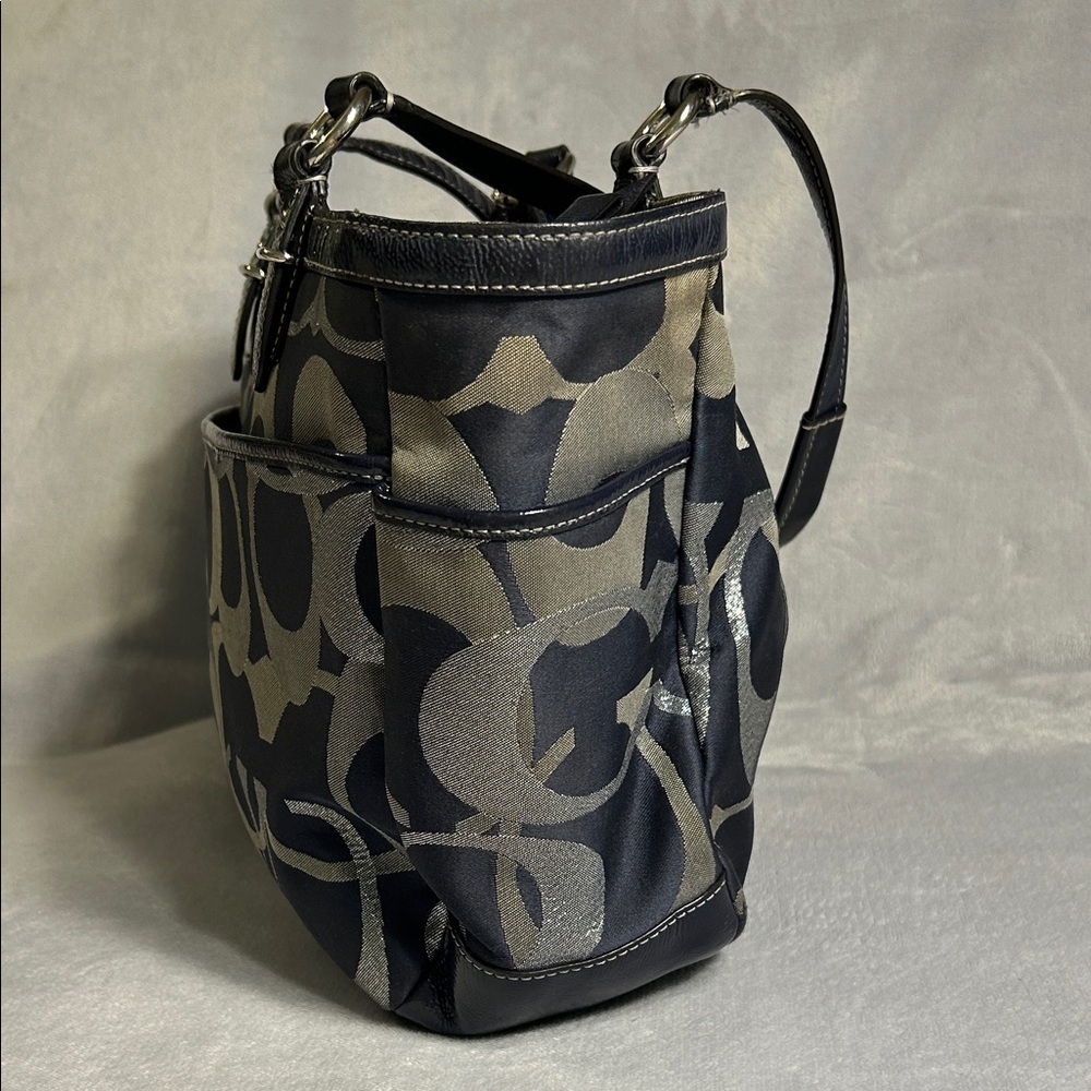 Coach D1260-F19664 Blue and Gray Tote Bag - Picture 3 of 12